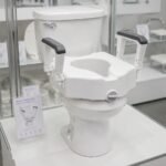 Raised Toilet Seat with Handles product detail